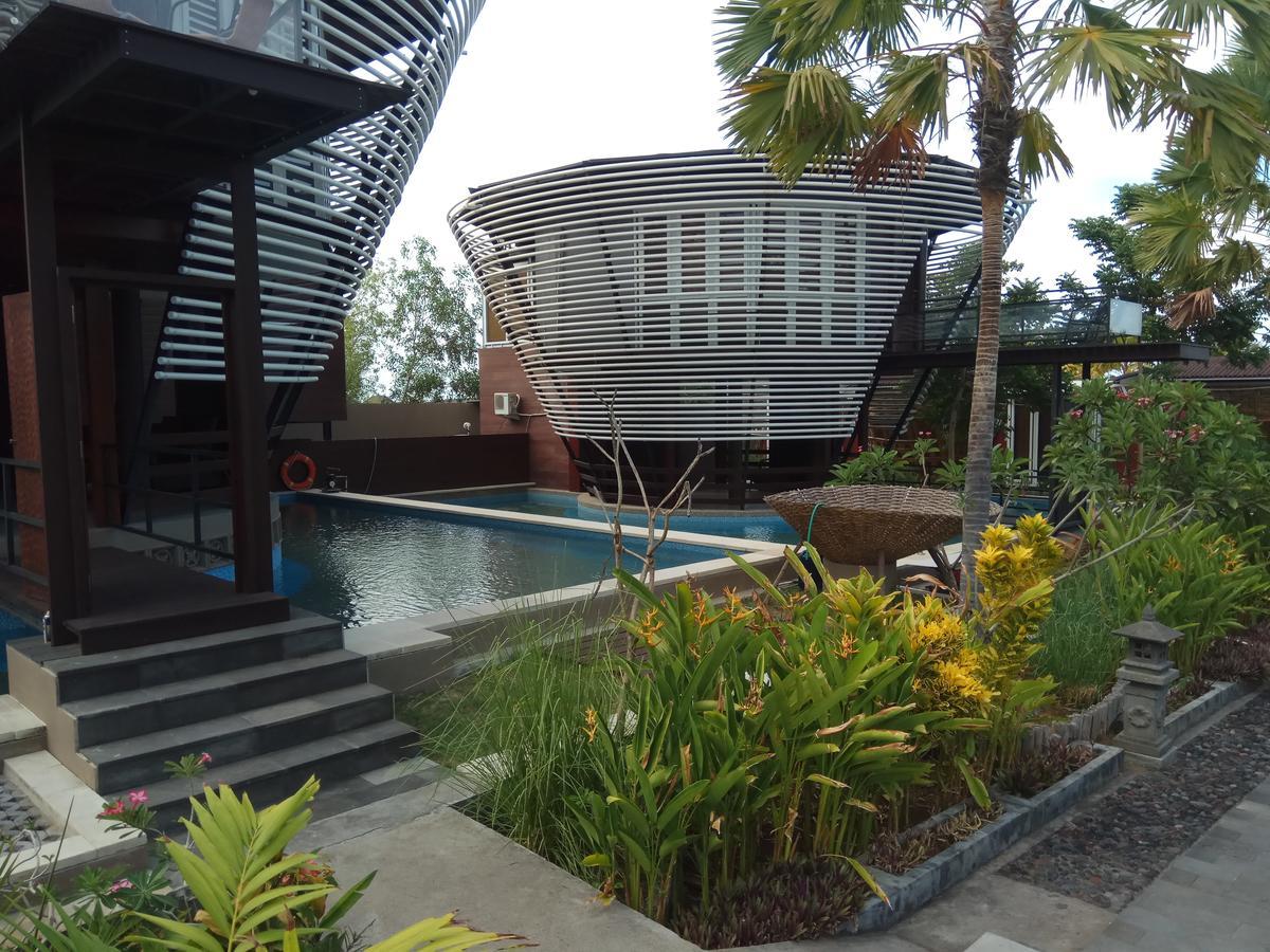 Hotel Bali Umah Tinjung à Tulamben Extérieur photo